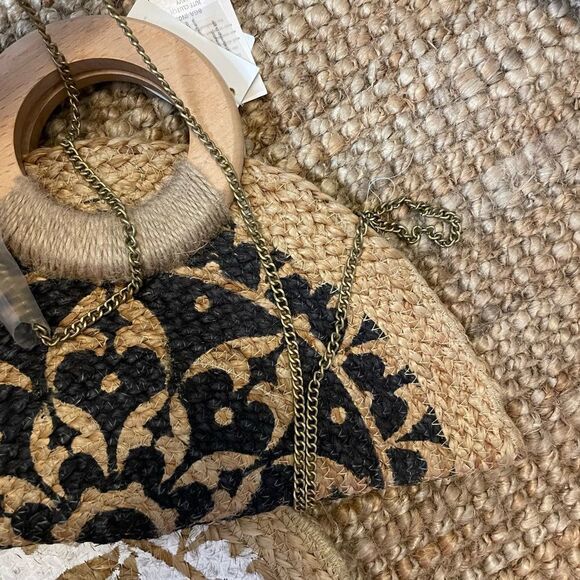 Purse  - Picture 5 of 7